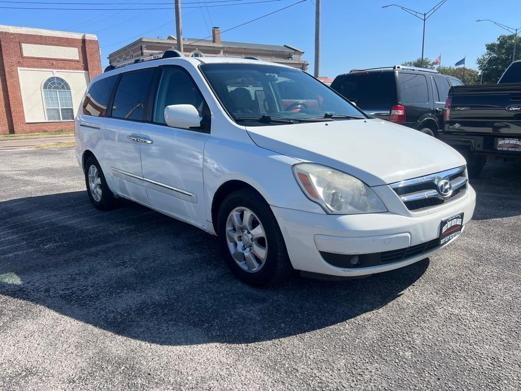 Hyundai Entourage  2007