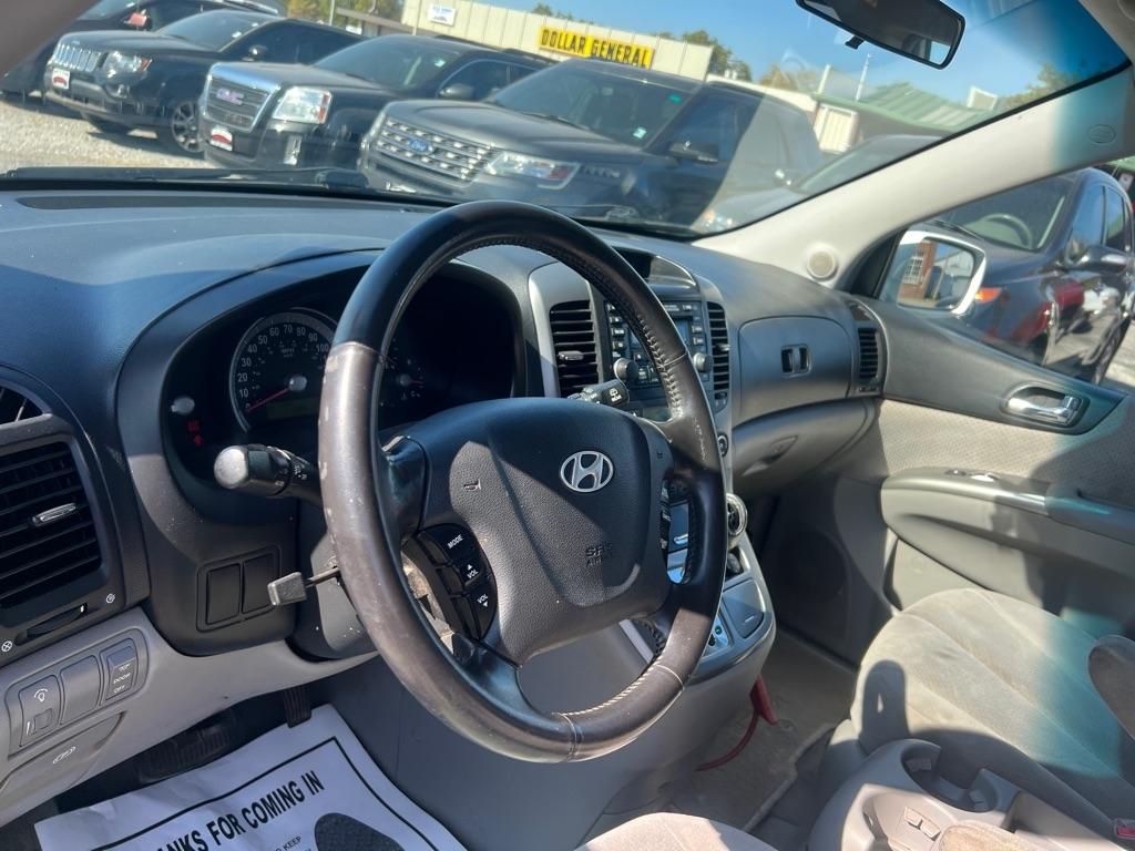 Hyundai Entourage  2007