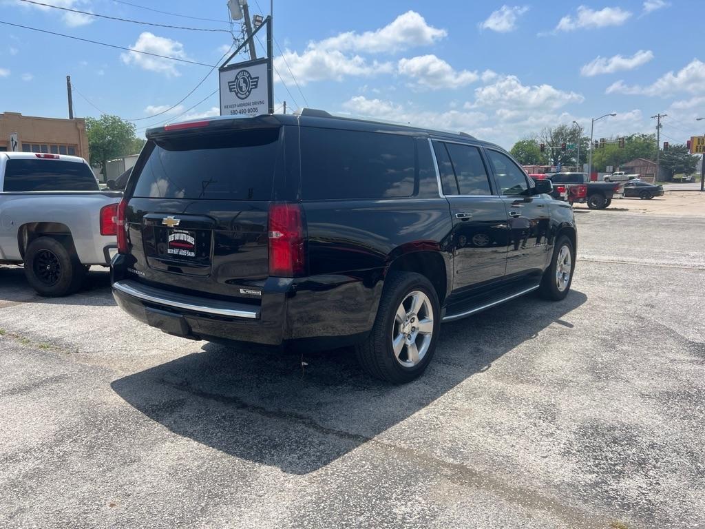 Chevrolet Suburban  2017