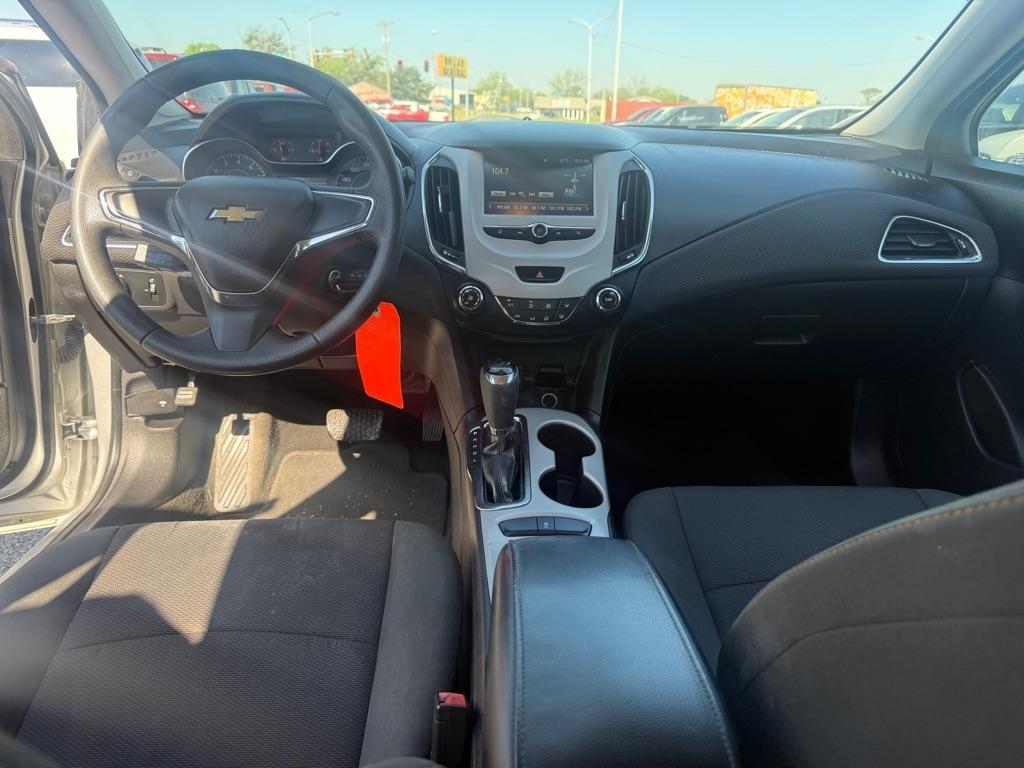 Chevrolet Cruze  2017
