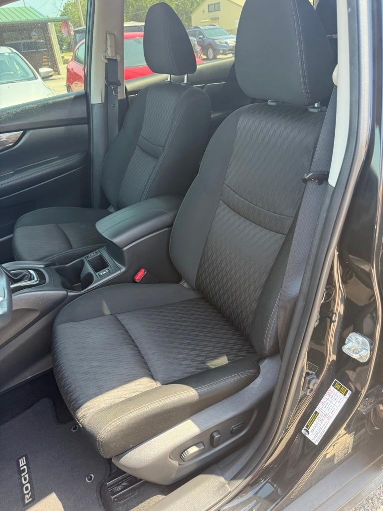 Nissan Rogue  2017