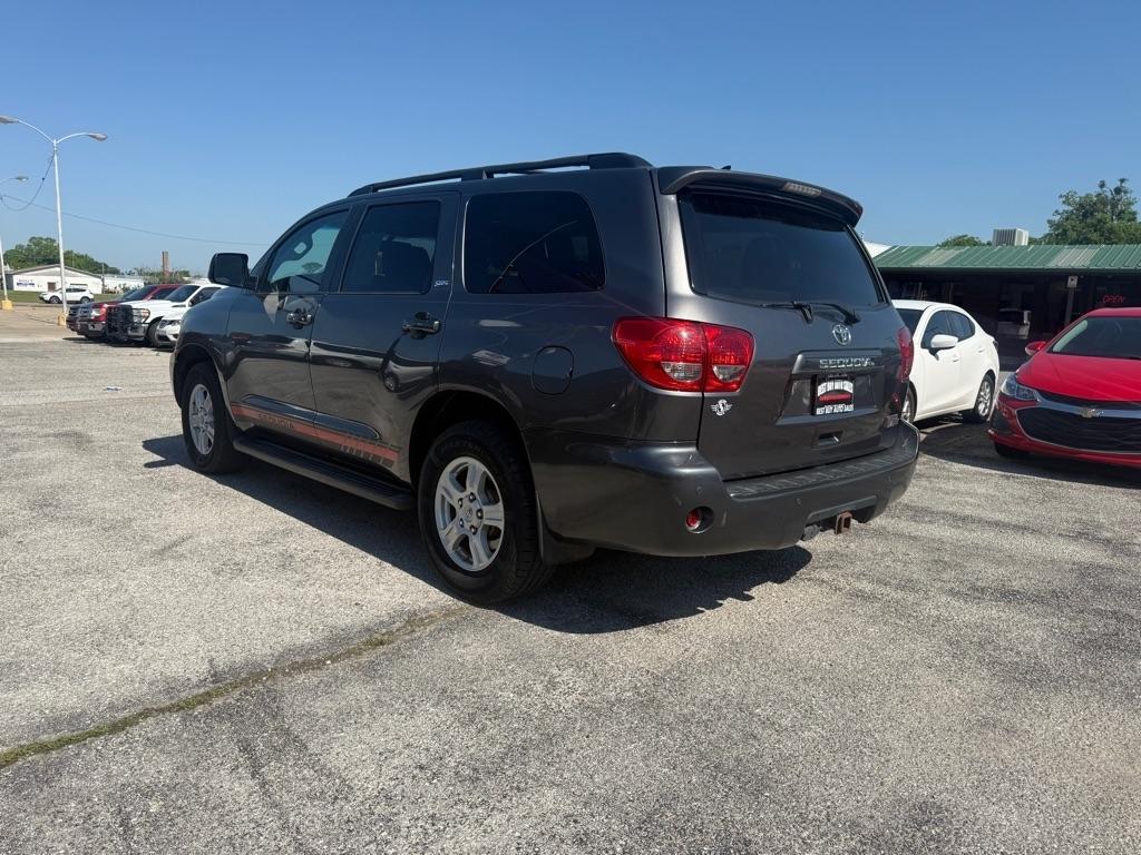 Toyota Sequoia  2016