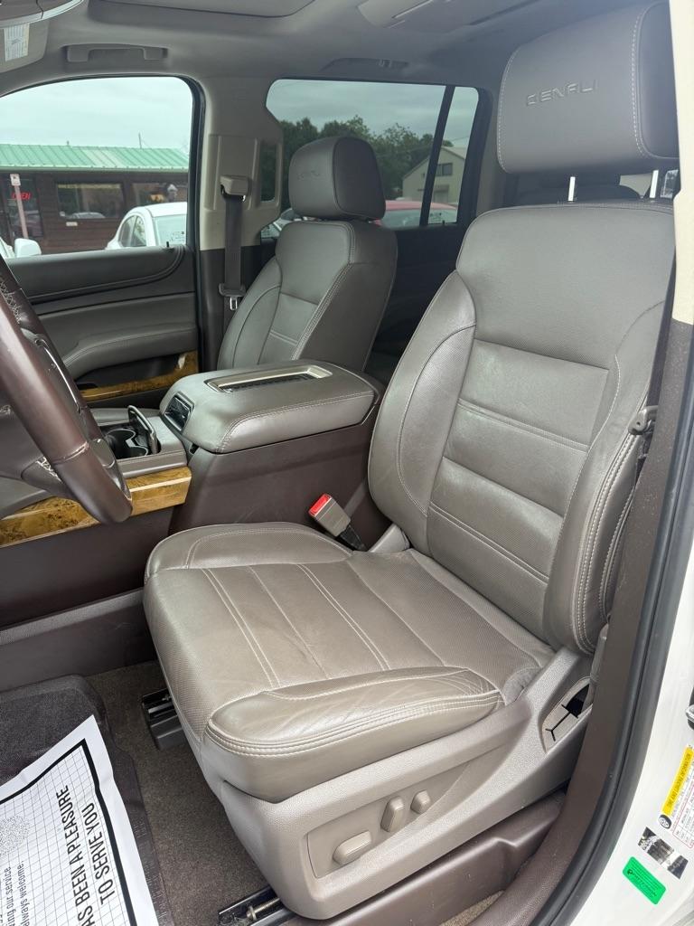 GMC Yukon XL  2017