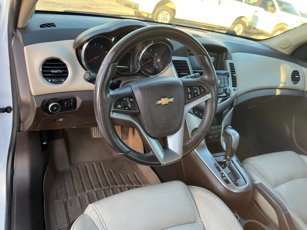 Chevrolet Cruze  2012