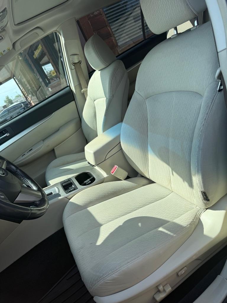 Subaru Outback  2011