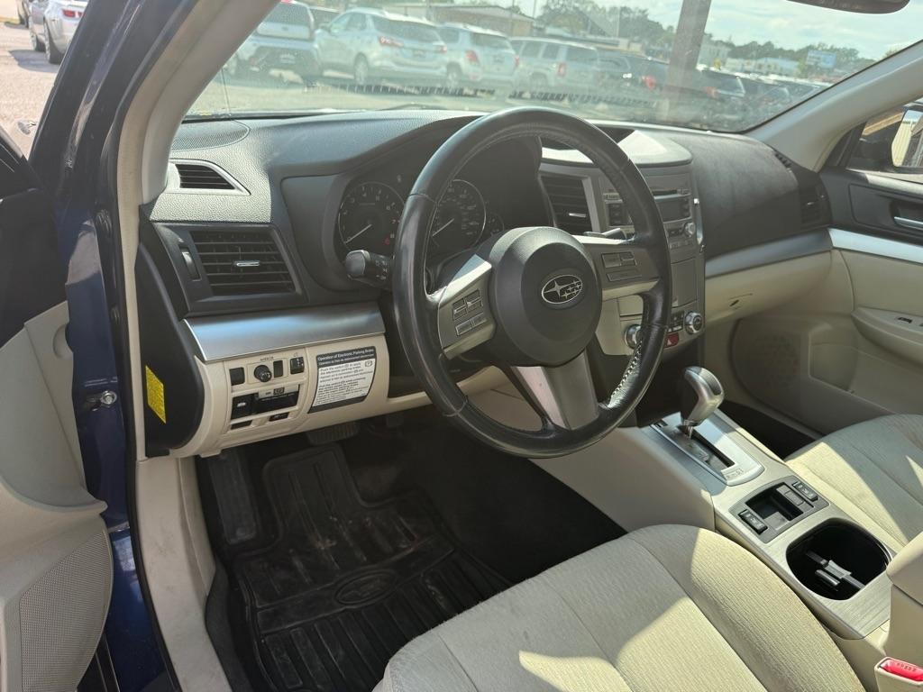 Subaru Outback  2011