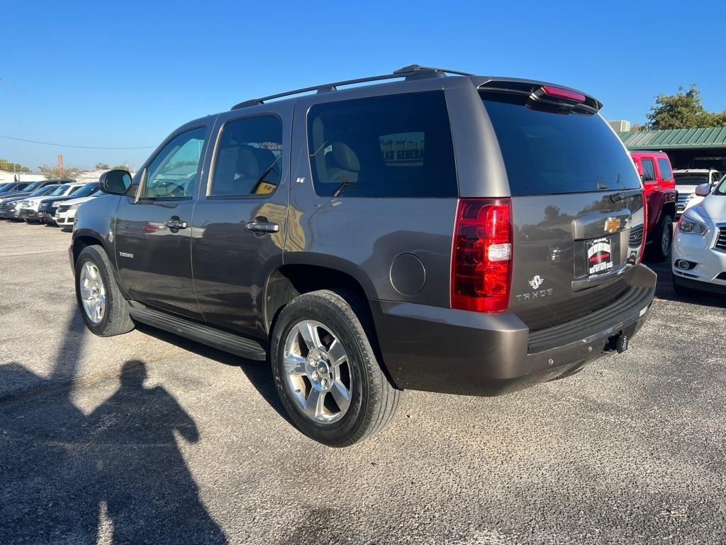 Chevrolet Tahoe  2012