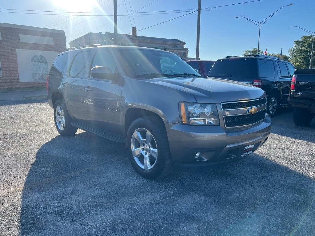 Chevrolet Tahoe  2012