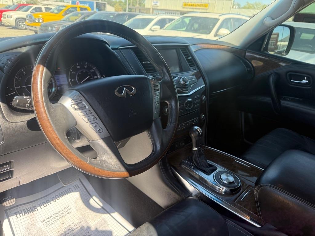 Infiniti QX80  2017
