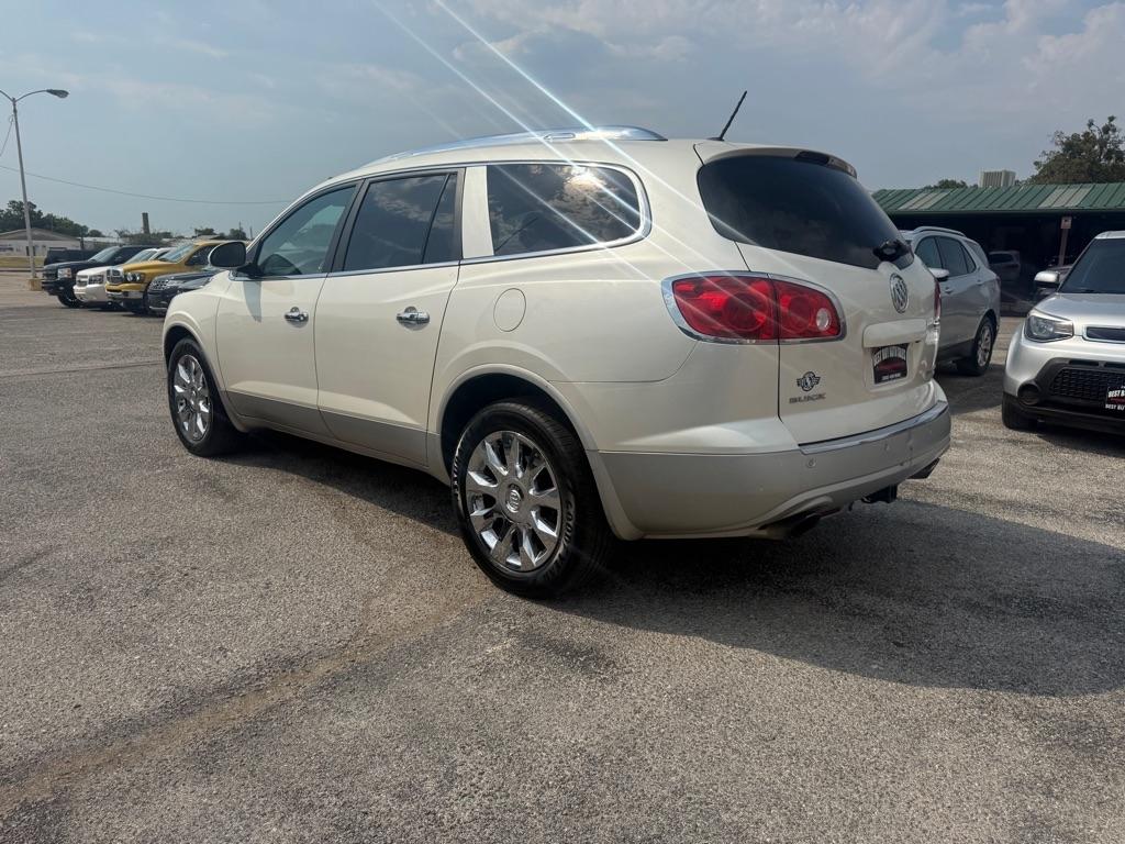 Buick Enclave  2011