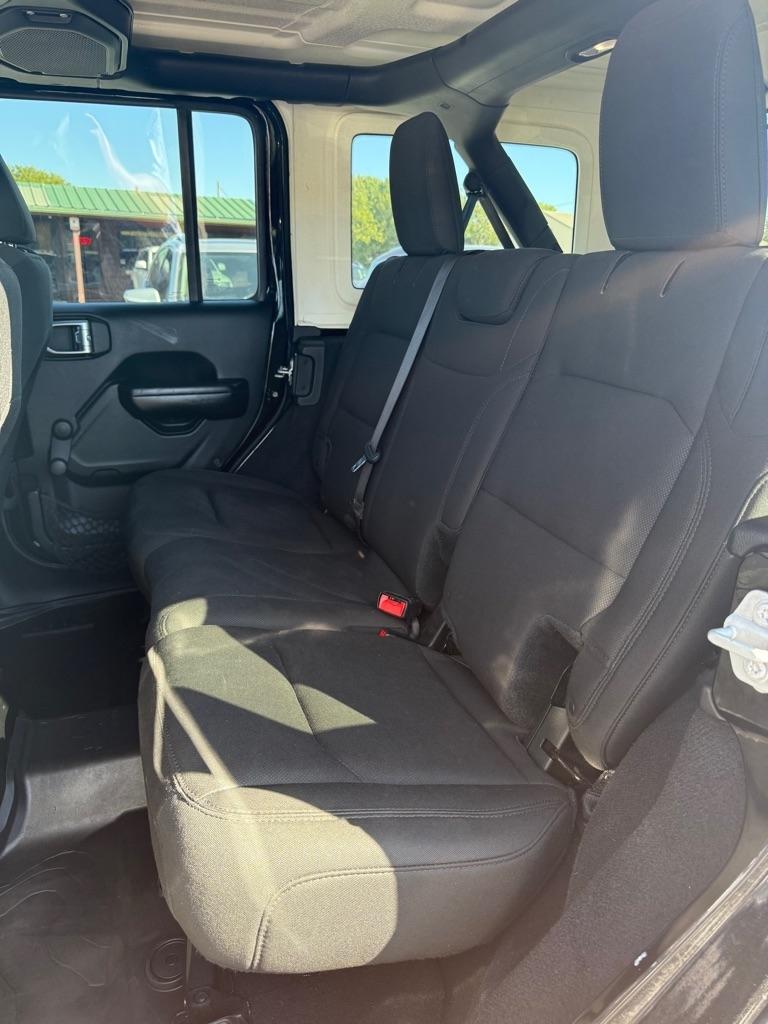 Jeep Wrangler  2018