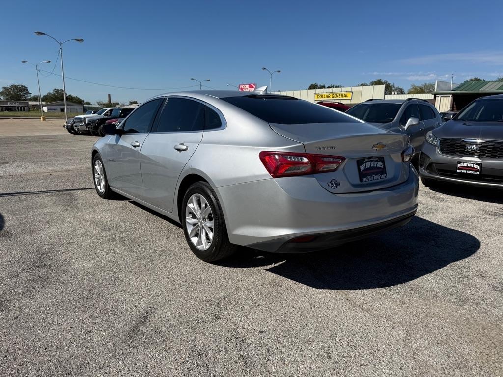 Chevrolet Malibu  2022