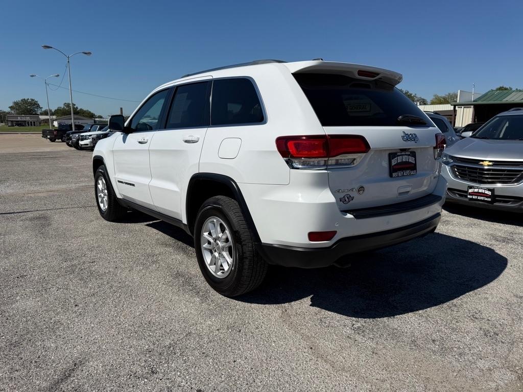 Jeep Grand Cherokee photo 2