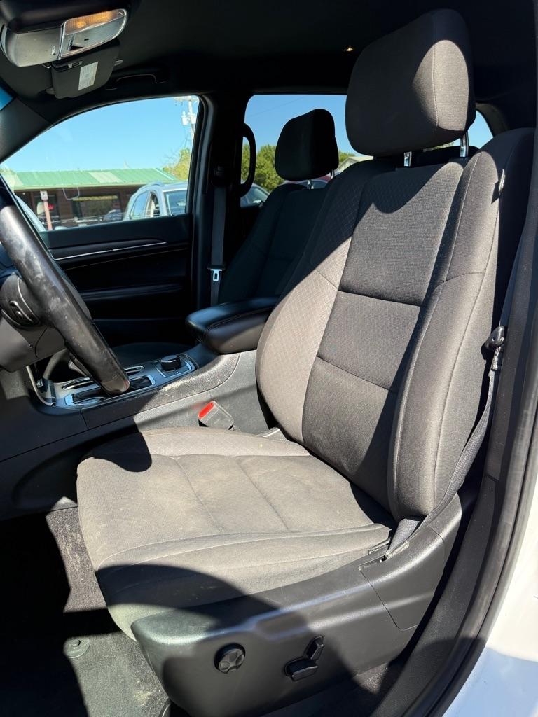 Jeep Grand Cherokee photo 5