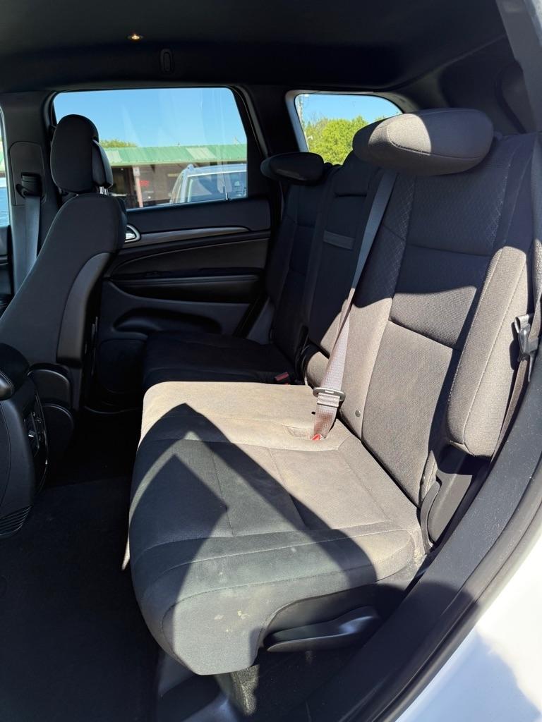 Jeep Grand Cherokee photo 6