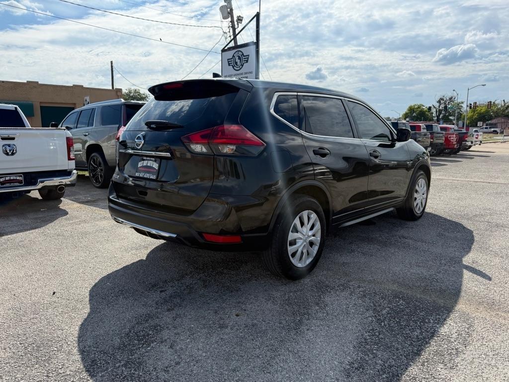 Nissan Rogue  2017
