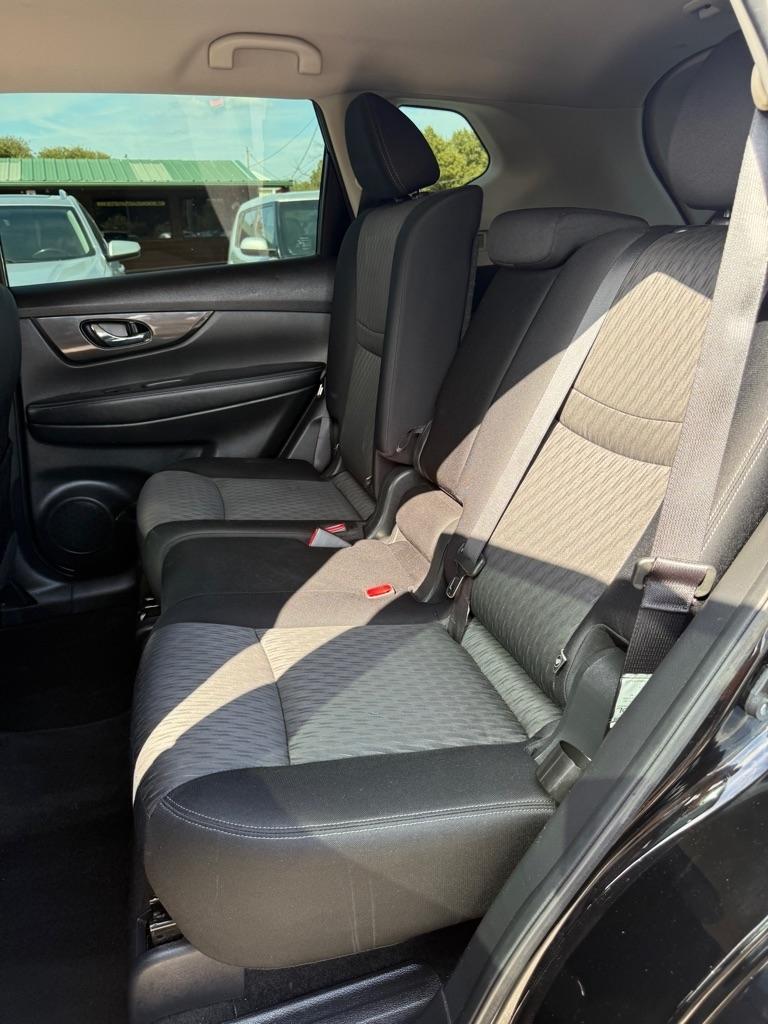 Nissan Rogue  2017