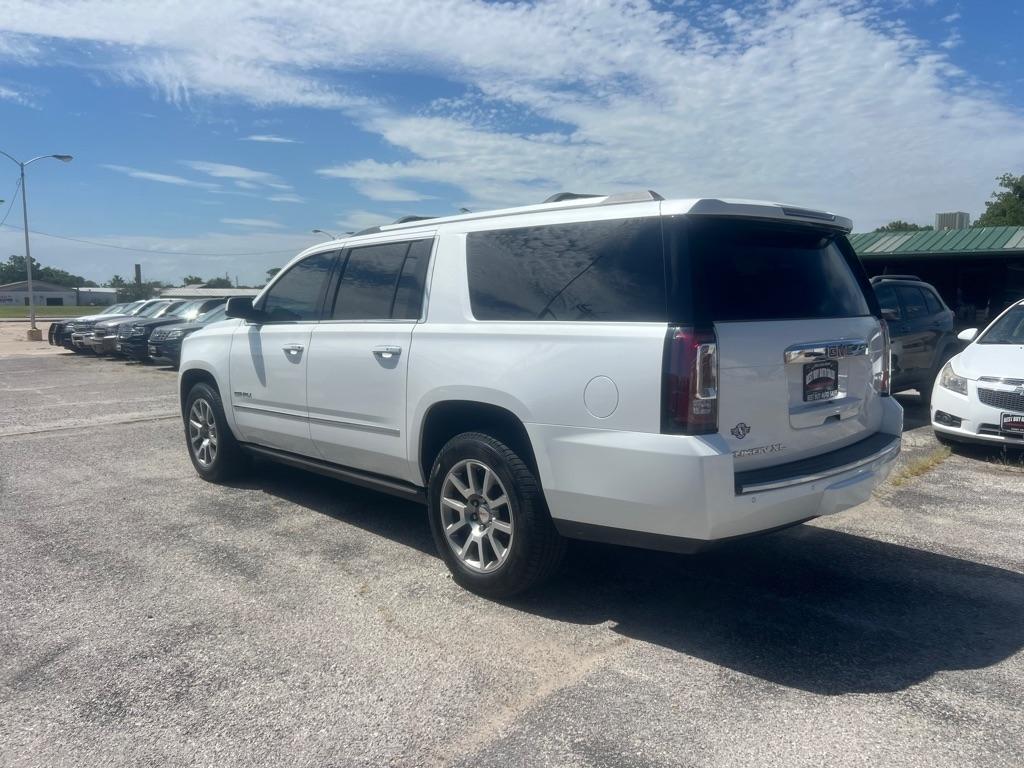 GMC Yukon XL  2016