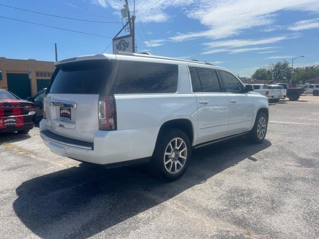 GMC Yukon XL  2016