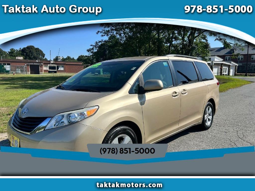 2011 Toyota Sienna LE