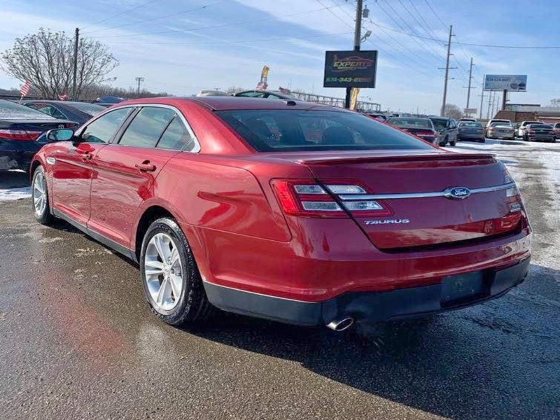 2014 Ford Taurus SEL FWD
