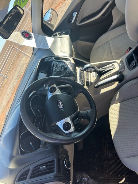 Ford Focus SEL Sedan 2012