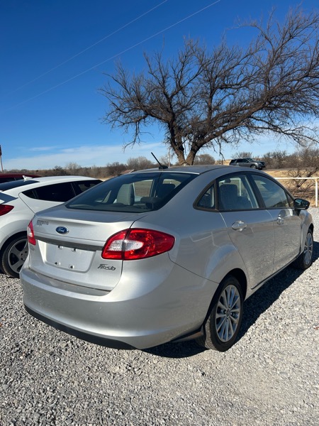 Ford Fiesta S Sedan 2013