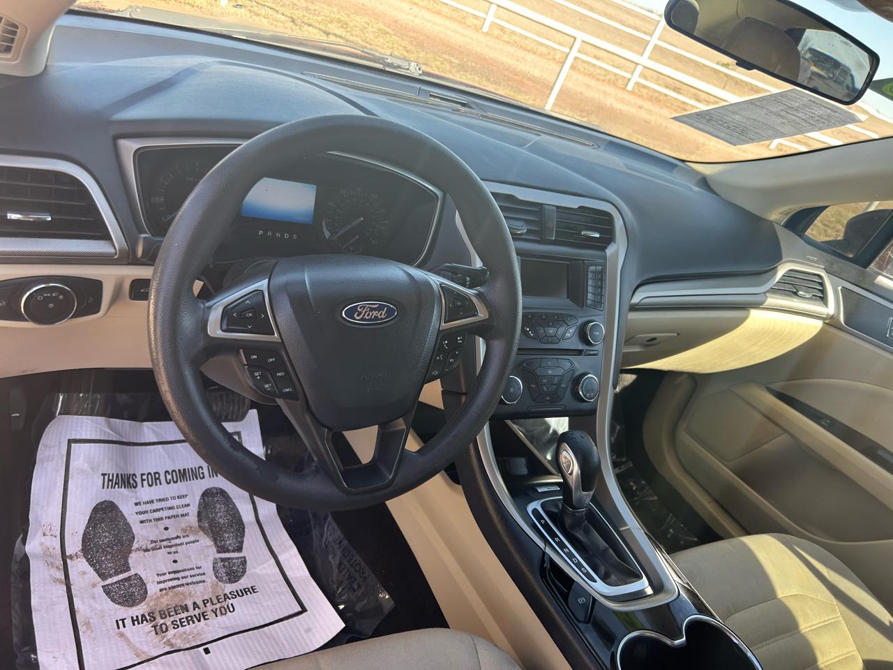 Ford Fusion SE 2015