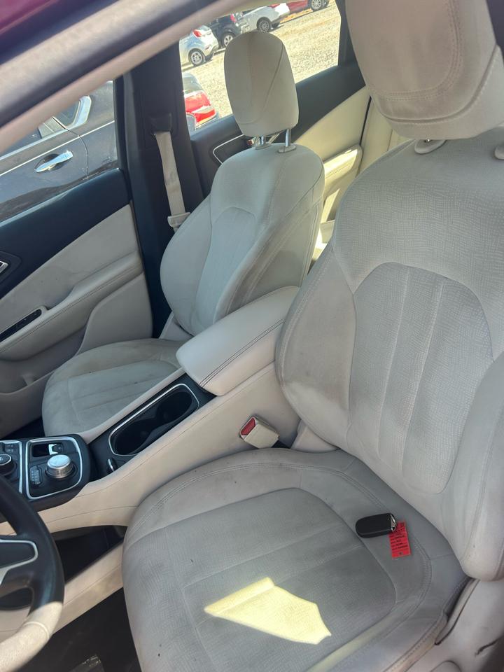 Chrysler 200 LX 2015