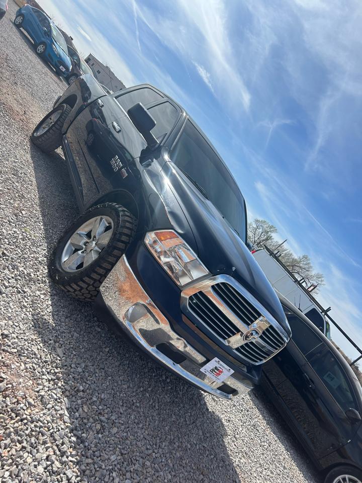 RAM 1500 SLT Crew Cab SWB 2WD 2014