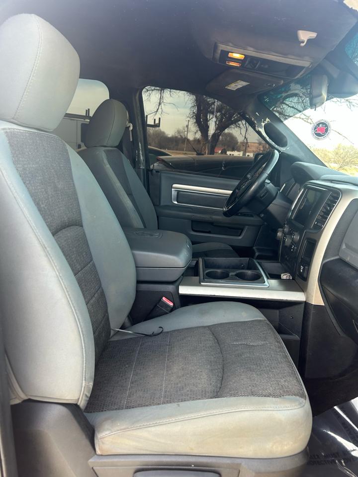 RAM 1500 SLT Crew Cab SWB 2WD 2014