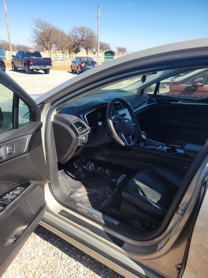 Ford Fusion Titanium AWD 2015