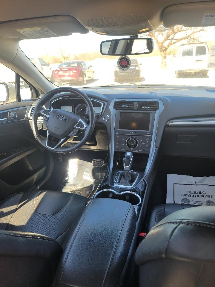 Ford Fusion Titanium AWD 2015