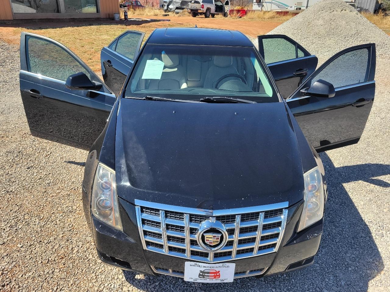 Cadillac CTS Base 2012