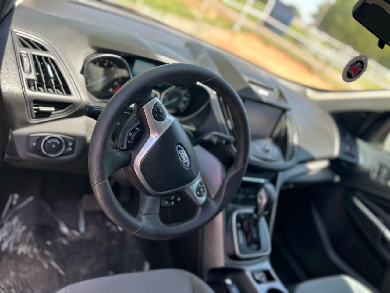 Ford Escape SE FWD 2014
