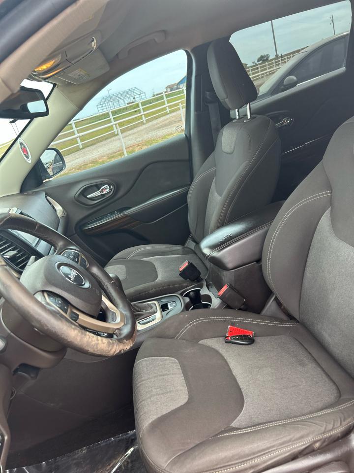 Jeep Cherokee Latitude 4WD 2014