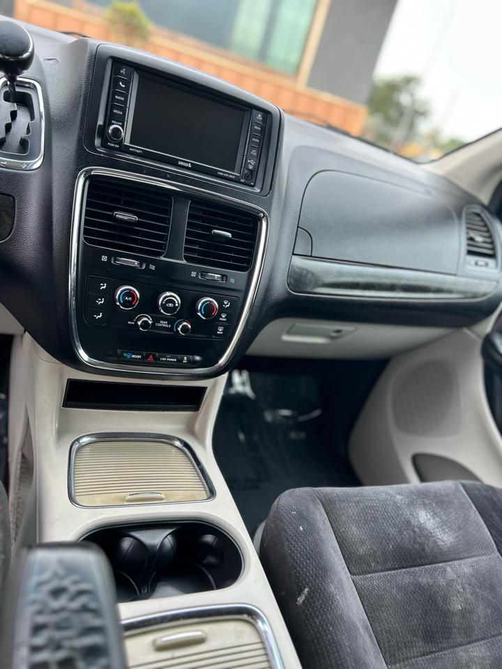 Dodge Grand Caravan SXT 2014