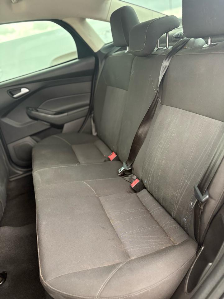 Ford Focus SE Sedan 2015