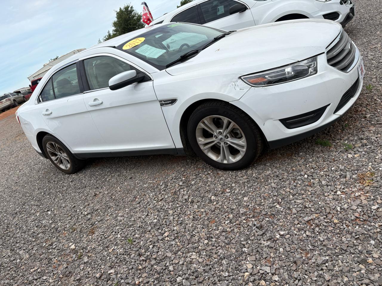 Ford Taurus SEL FWD 2017