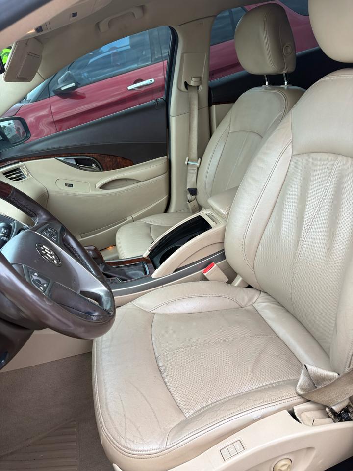 Buick LaCrosse Premium Package 2, w/Leather 2013