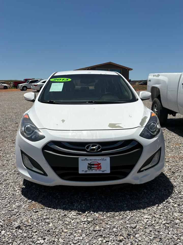 Hyundai Elantra GT A/T 2013