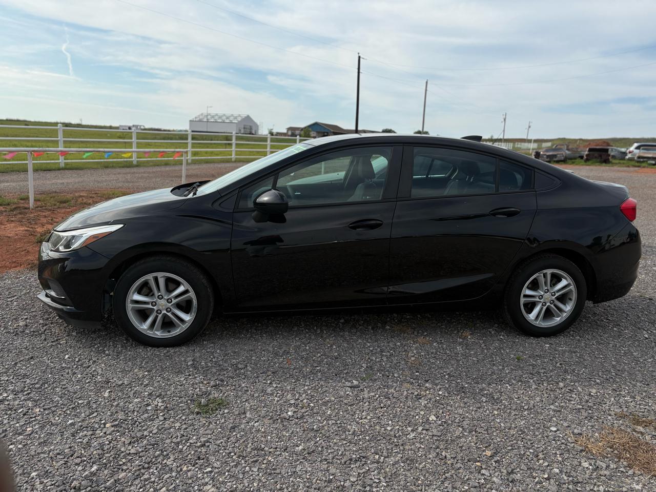 Chevrolet Cruze LS Auto 2018