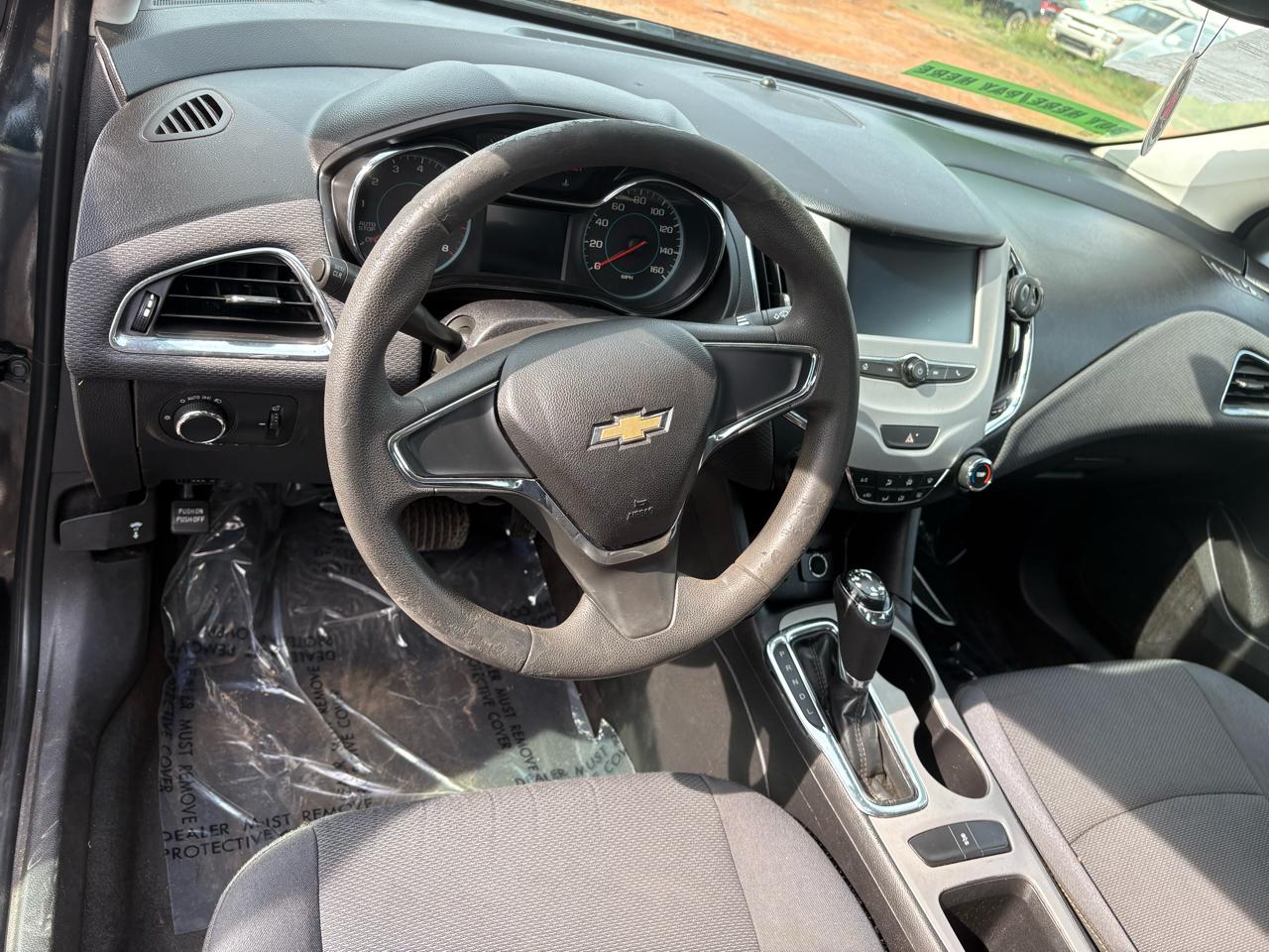 Chevrolet Cruze LS Auto 2018