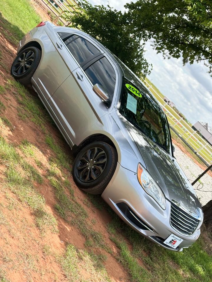 Chrysler 200 LX 2014