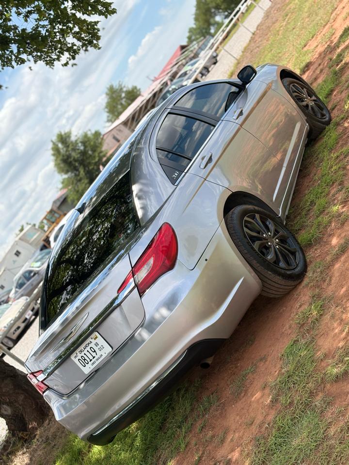 Chrysler 200 LX 2014