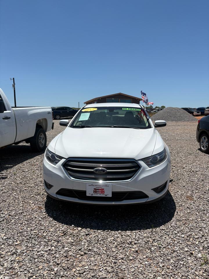 Ford Taurus SEL FWD 2017