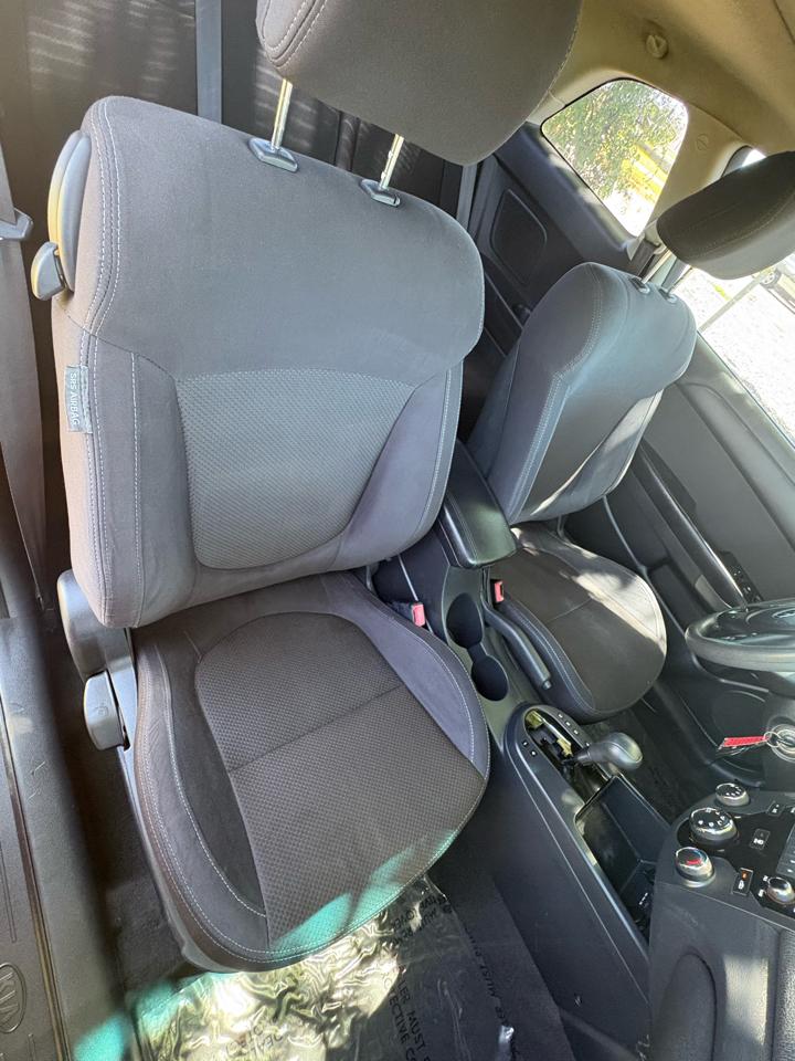 Kia Forte Koup EX 2010