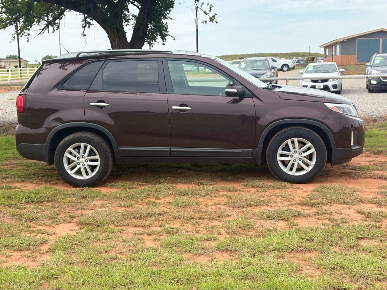 Kia Sorento LX 2WD 2014