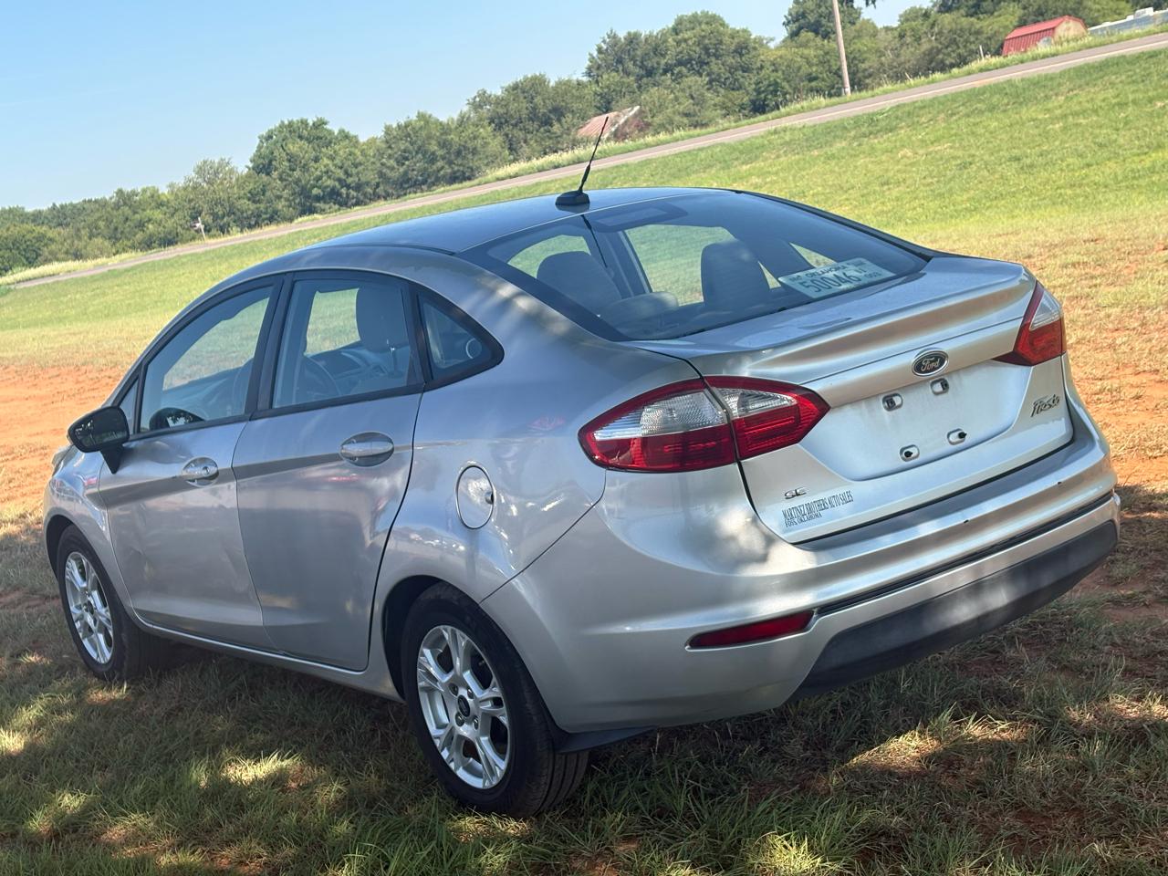Ford Fiesta SE Sedan 2015