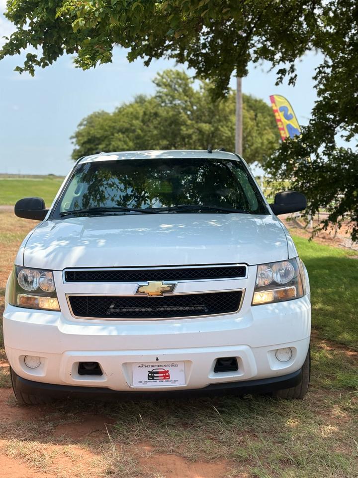 Chevrolet Suburban LS 1500 4WD 2007